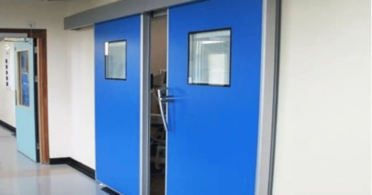 How Do Operation Theater Doors Reduce Contamination?